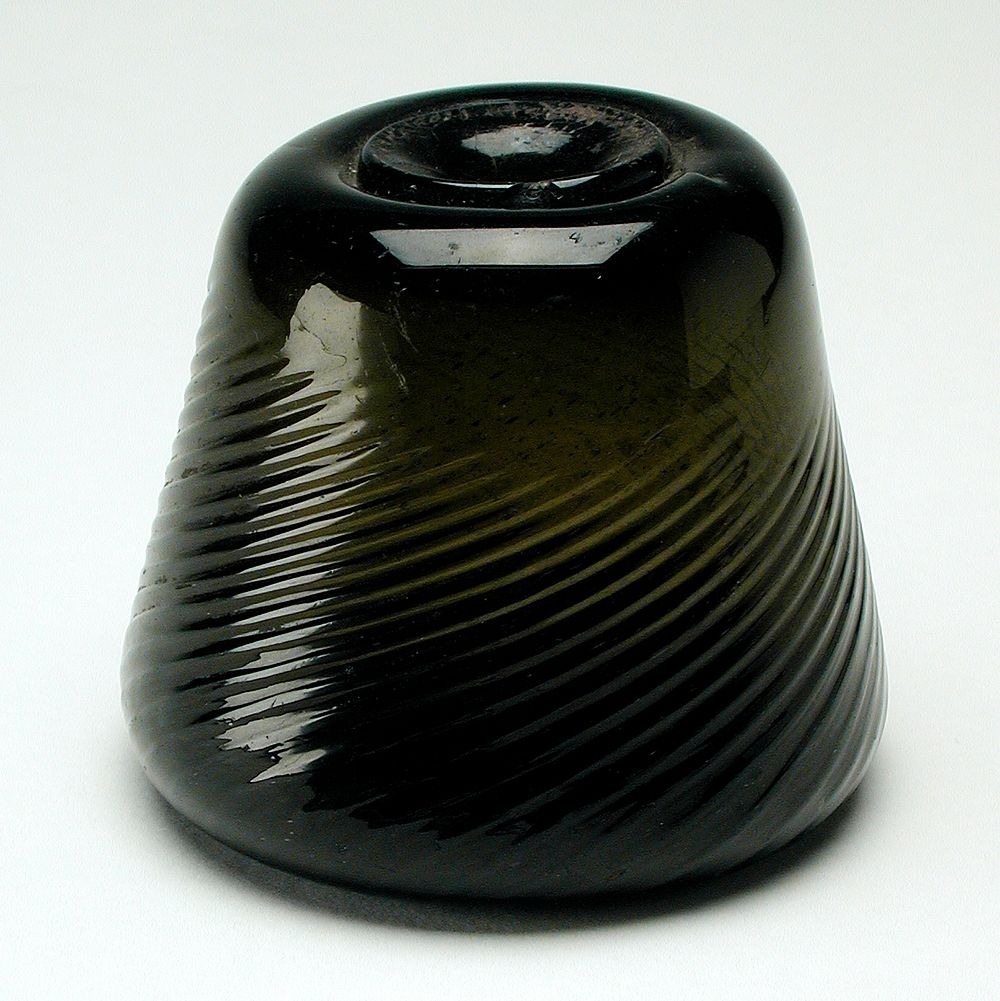 Inkwell by Pitkin Glass Works