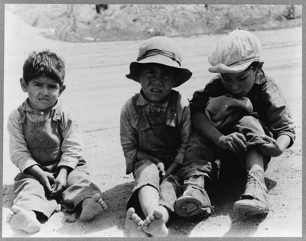 SpanishAmerican children, Penasco, New Mexico Free Photo rawpixel