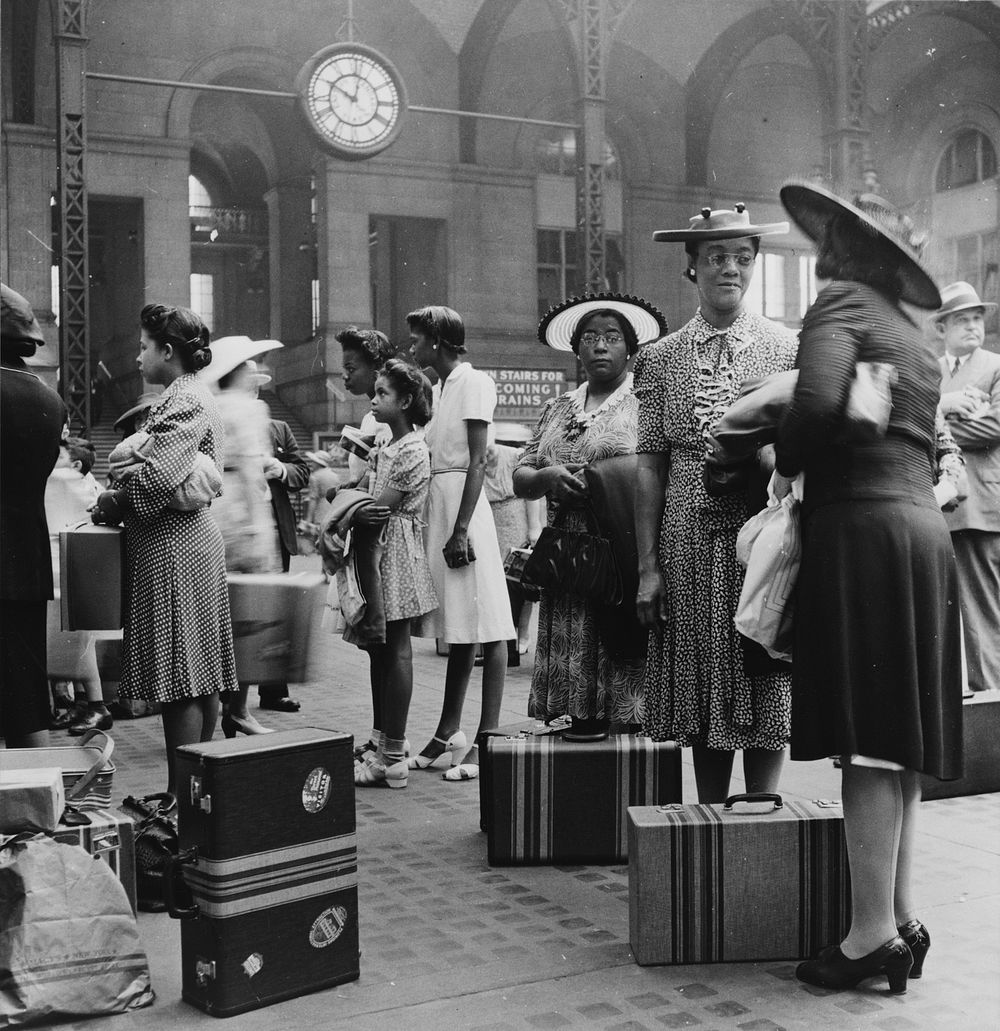 New York, New York. Waiting for the trains at the Pennsylvania railroad station. Sourced from the Library of Congress.