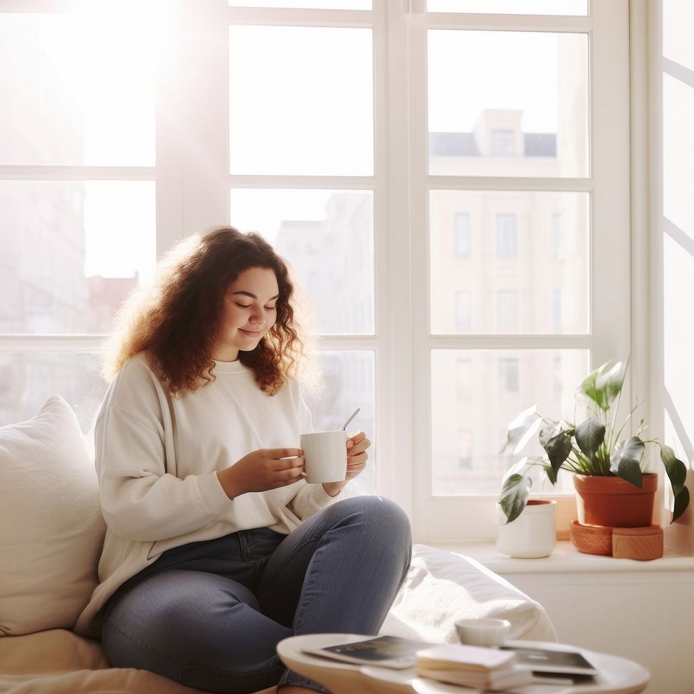 Sitting window adult cup. 