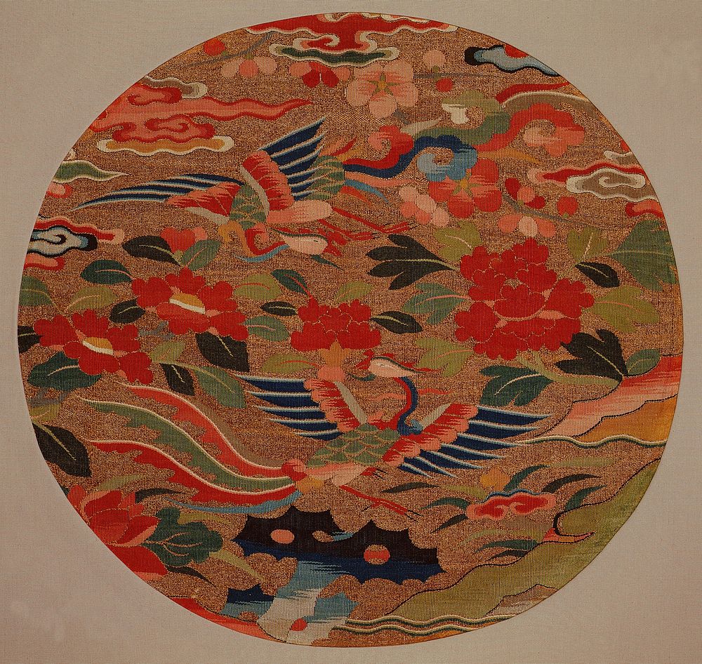 Circular textile with two phoenixes