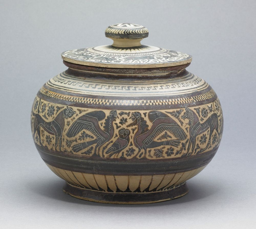 Covered Box pyxis with Animal Frieze