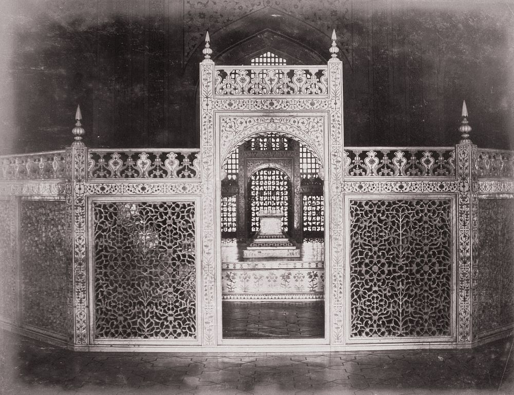 Taj Mahal, Screen round Tomb by Samuel Bourne