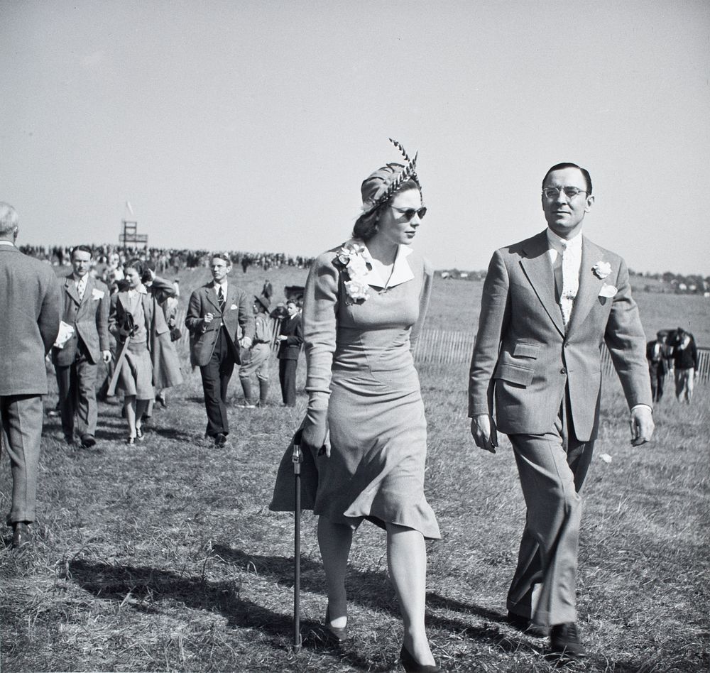At The Horse Races, Warrenton, Va. by Marion Post Wolcott