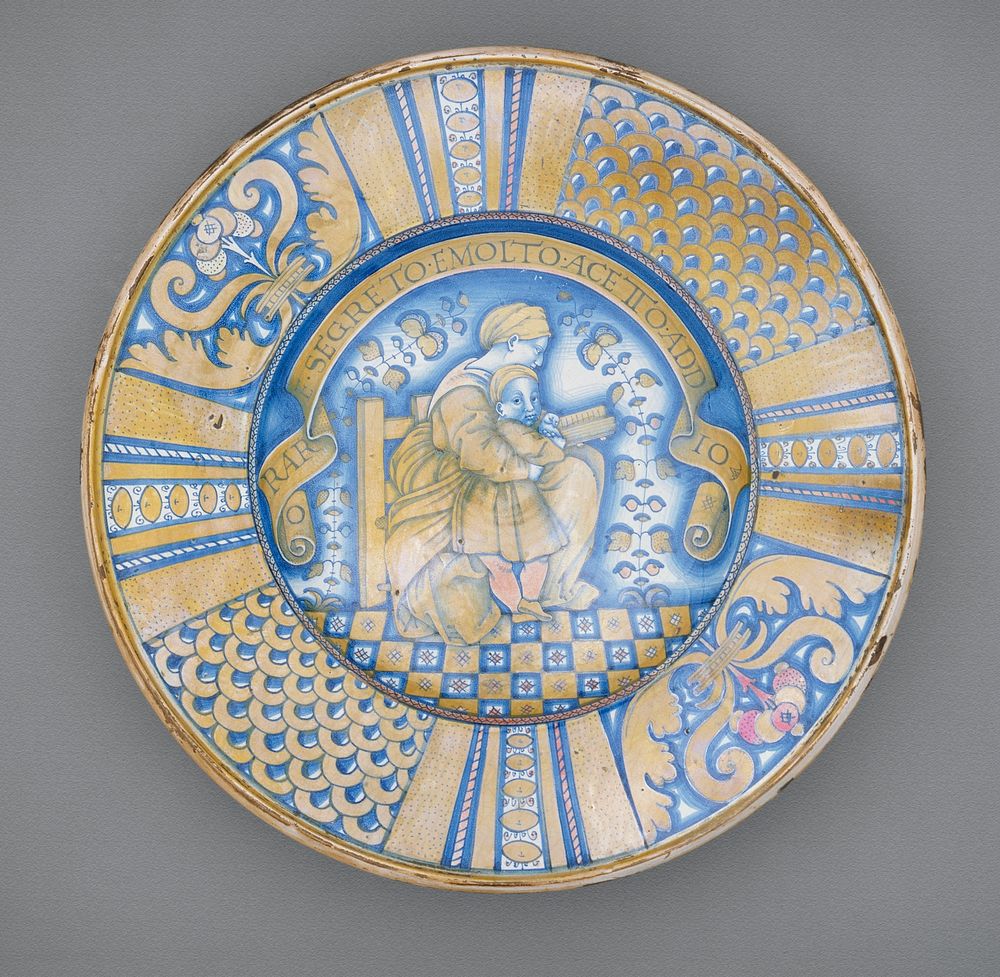 Charger with Mother and Child