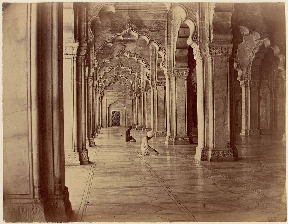 Moti Masjid: Pearl Mosque in Interior of Fort Agra by Unknown