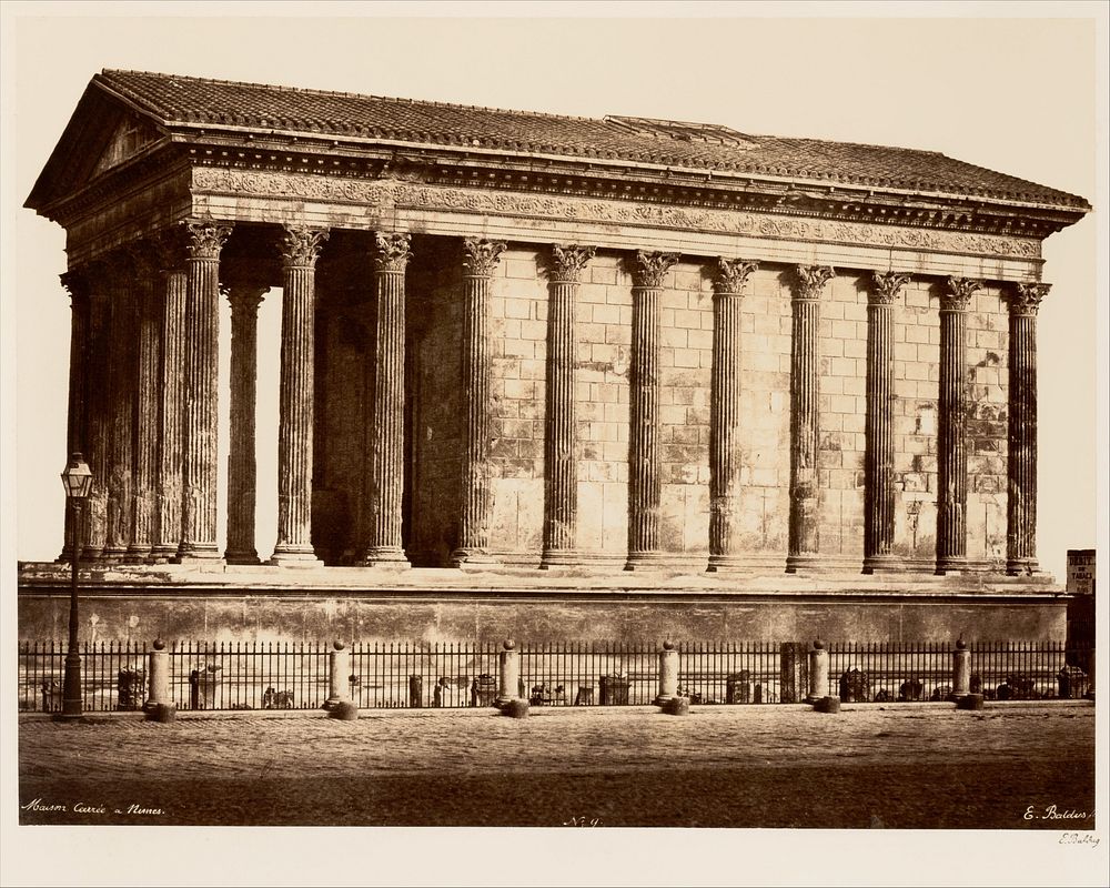 Maison Carrée à Nîmes