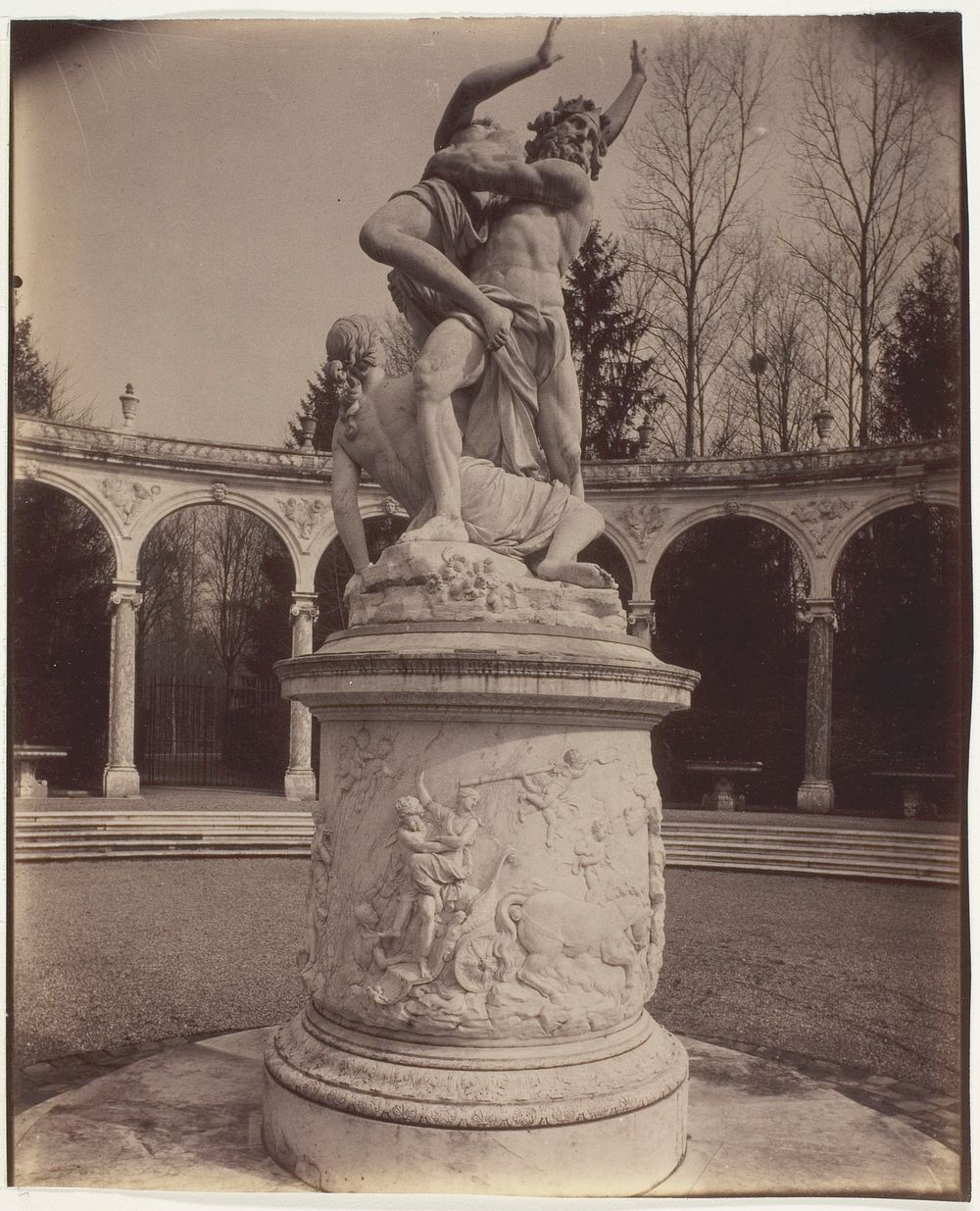 Versailles, La Collonnade by Jean-Eugène-Auguste Atget