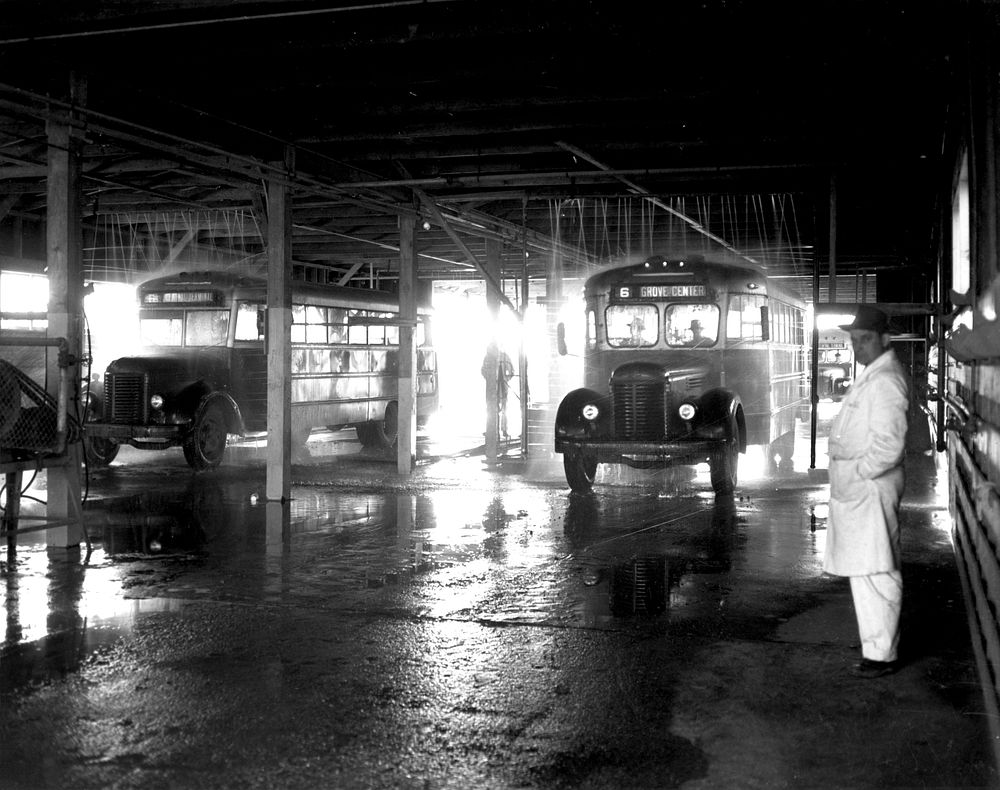 Bus Terminal Wash 1947 Oak Ridge