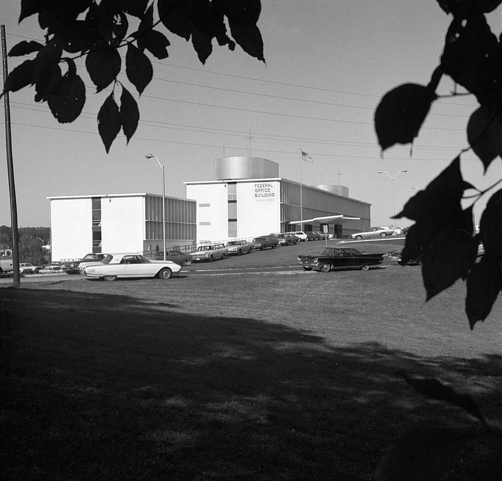 Federal Office Building 1970 Oak Ridge