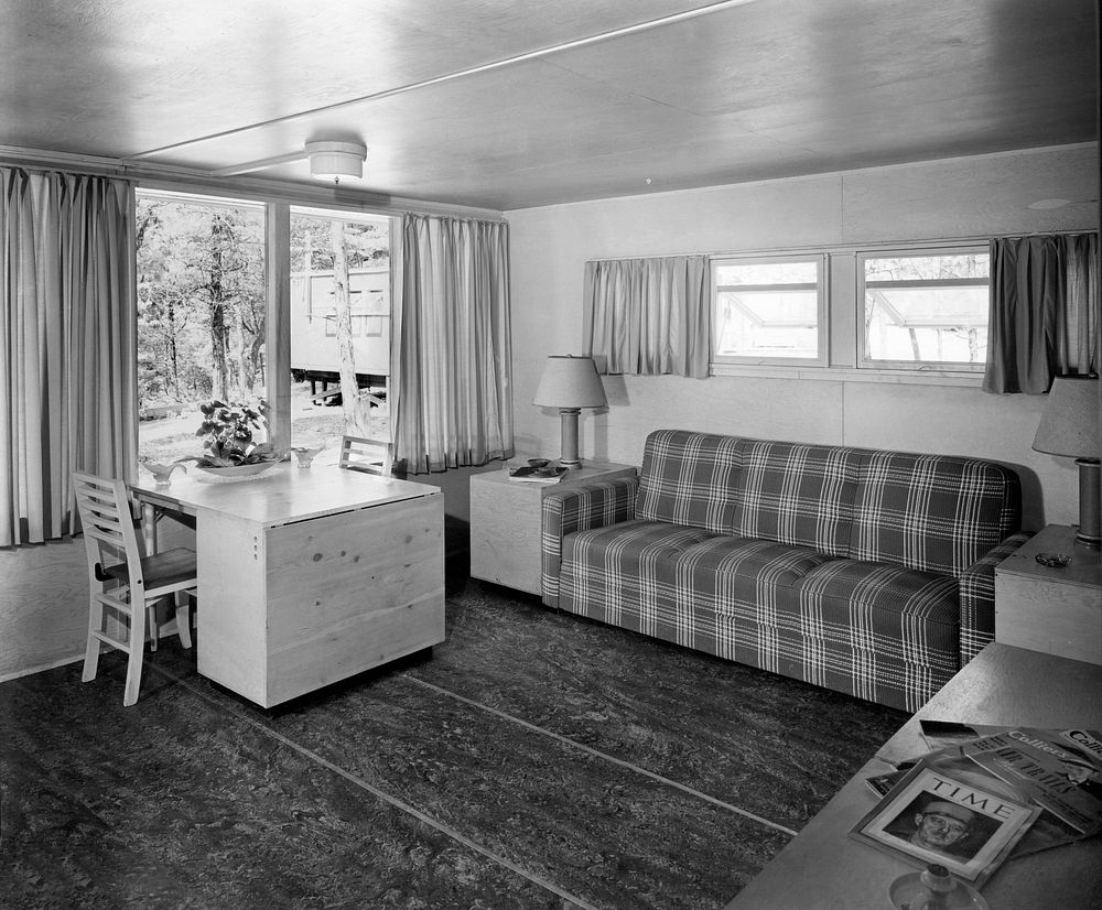Interior Flat Top House 1944 Oak Ridge