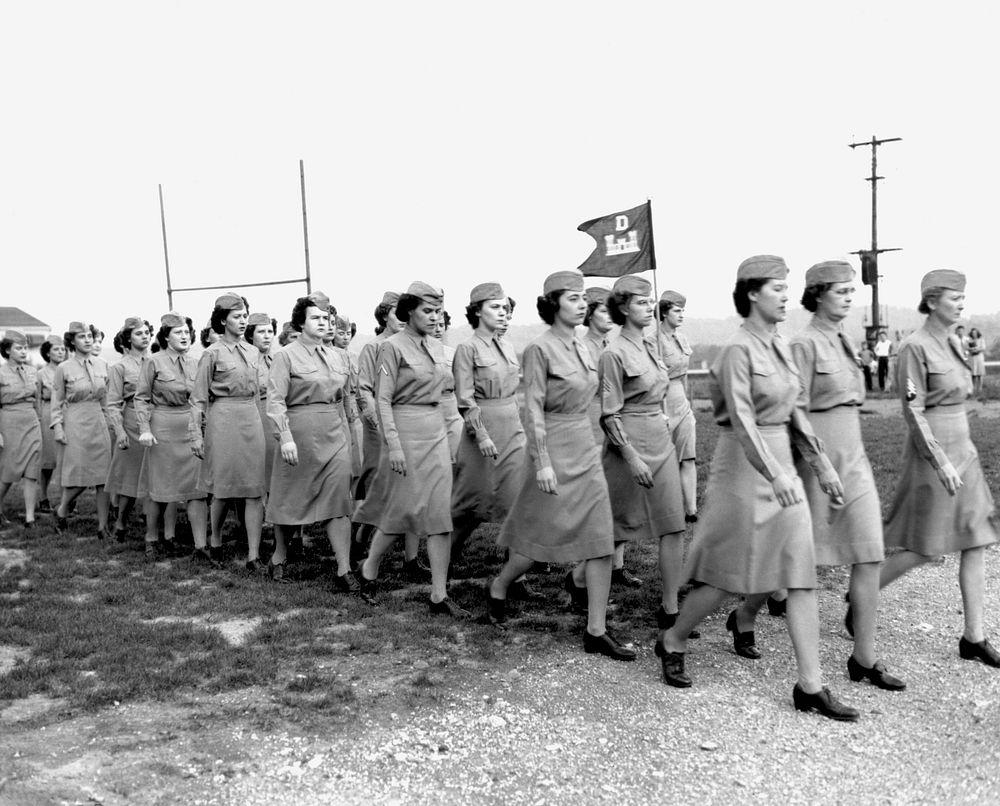 Military Review Women's Army Corp. WAC Oak Ridge 1945
