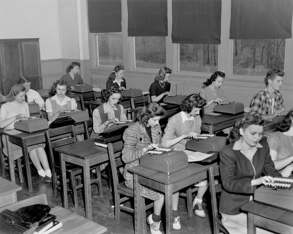 Oak Ridge High School Business Class 1945