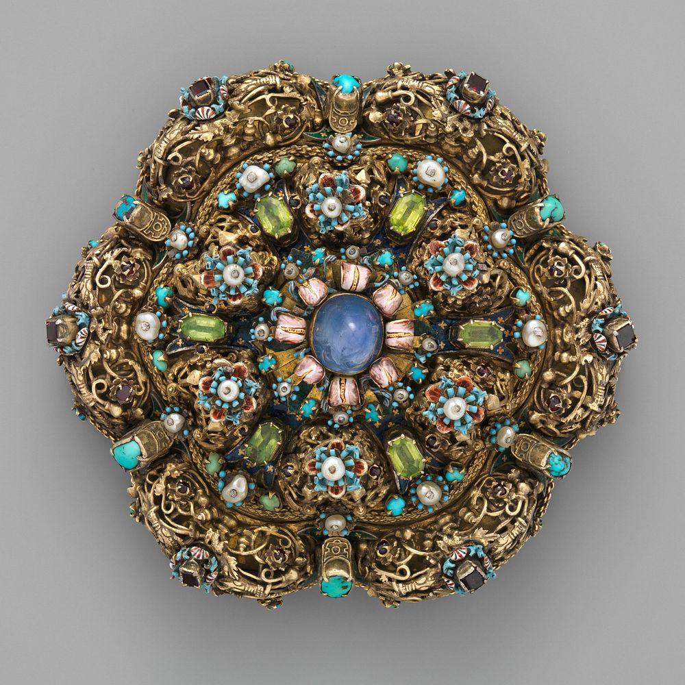 Dress ornament (heftel)