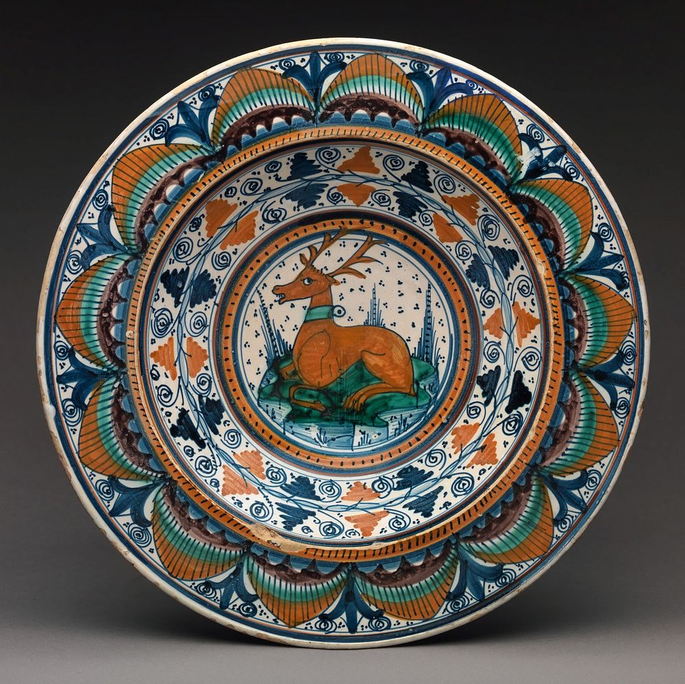 Plate with stag resting