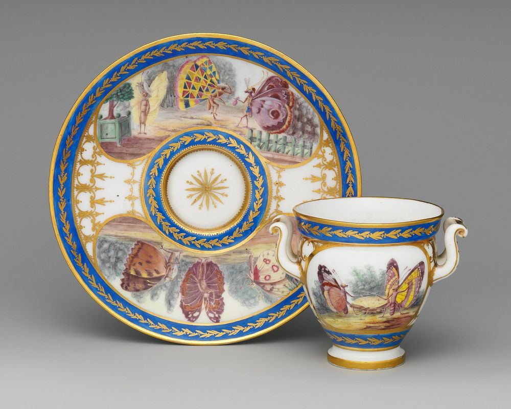Cup (tasse a l'etrusque) and saucer