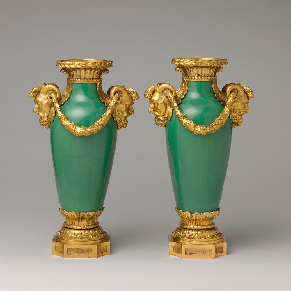 Pair of mounted vases (vase à monter)