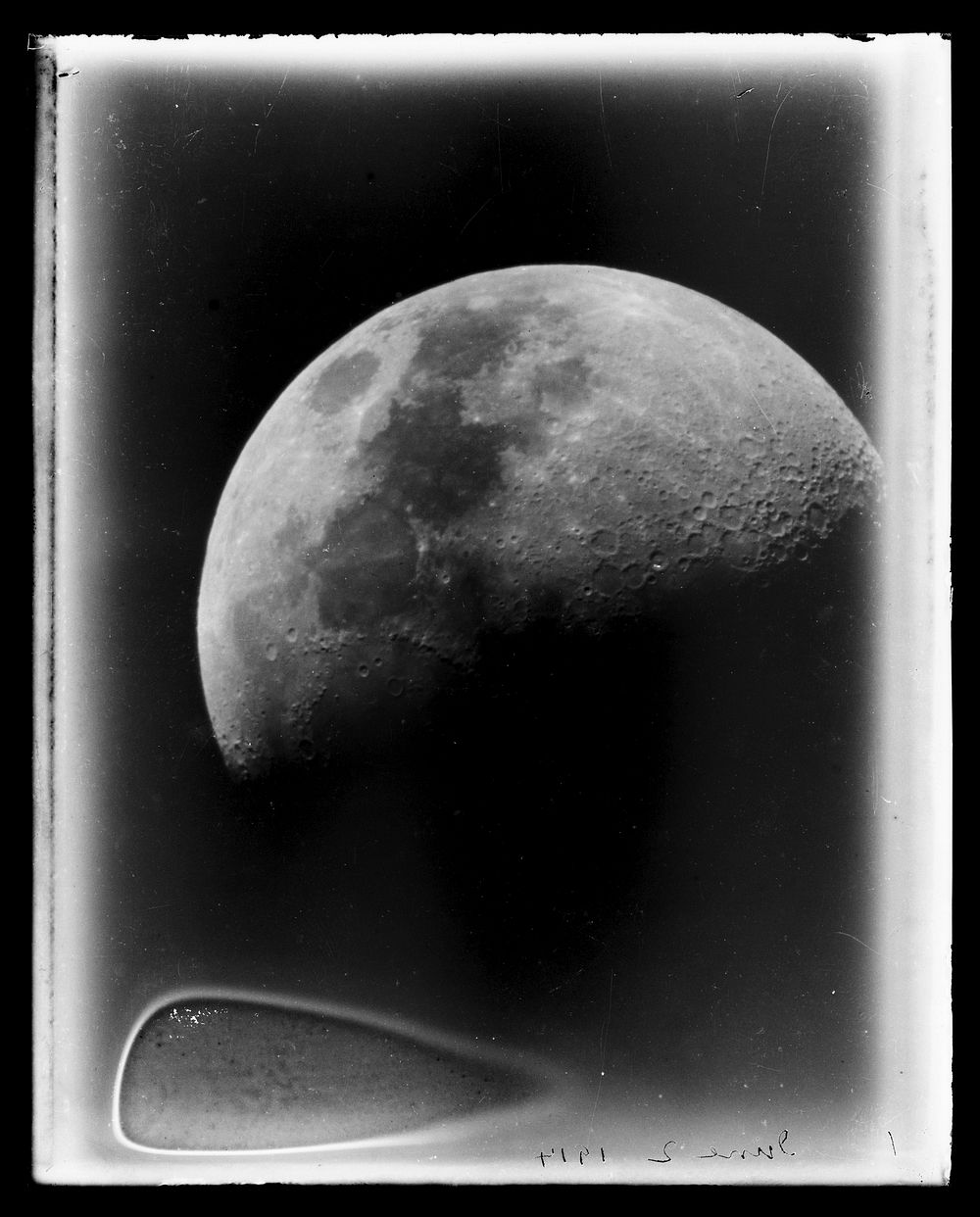 Half moon (02 June 1914).