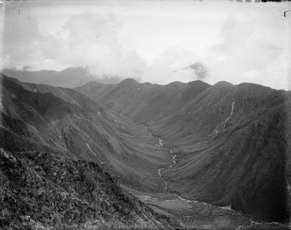 Tararua Range, Gorge (18 Feb 1909 - 19 Feb 1909) by Leslie Adkin.