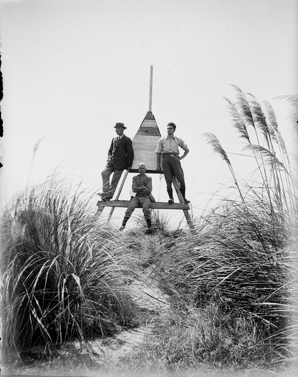 Party on Kapiti trig - the highest point on the Island (24 February 1921) by Leslie Adkin.