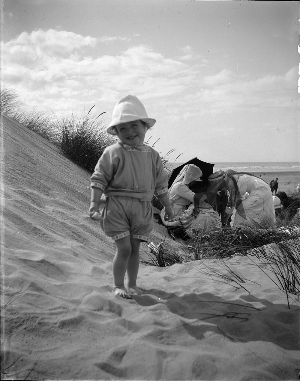 A sand imp (26 December 1918) by Leslie Adkin.