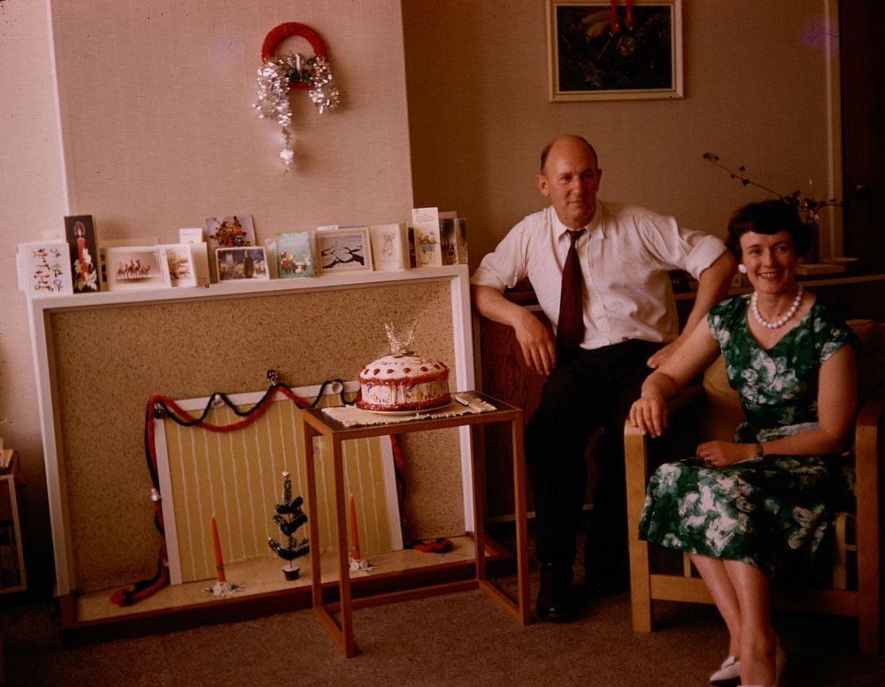Nancy and Royce Noble at Petone (25 December 1959) by Leslie Adkin.
