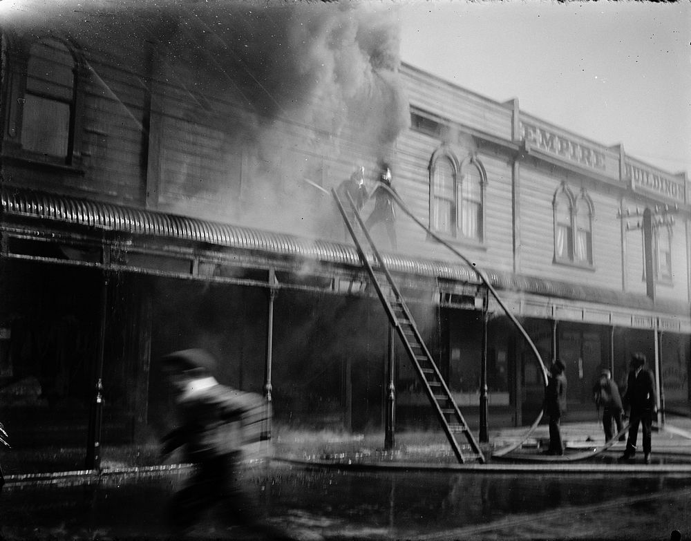 Empire Buildings fire, Adelaide Road, 3 October 1919 (1919) by Fred Brockett.