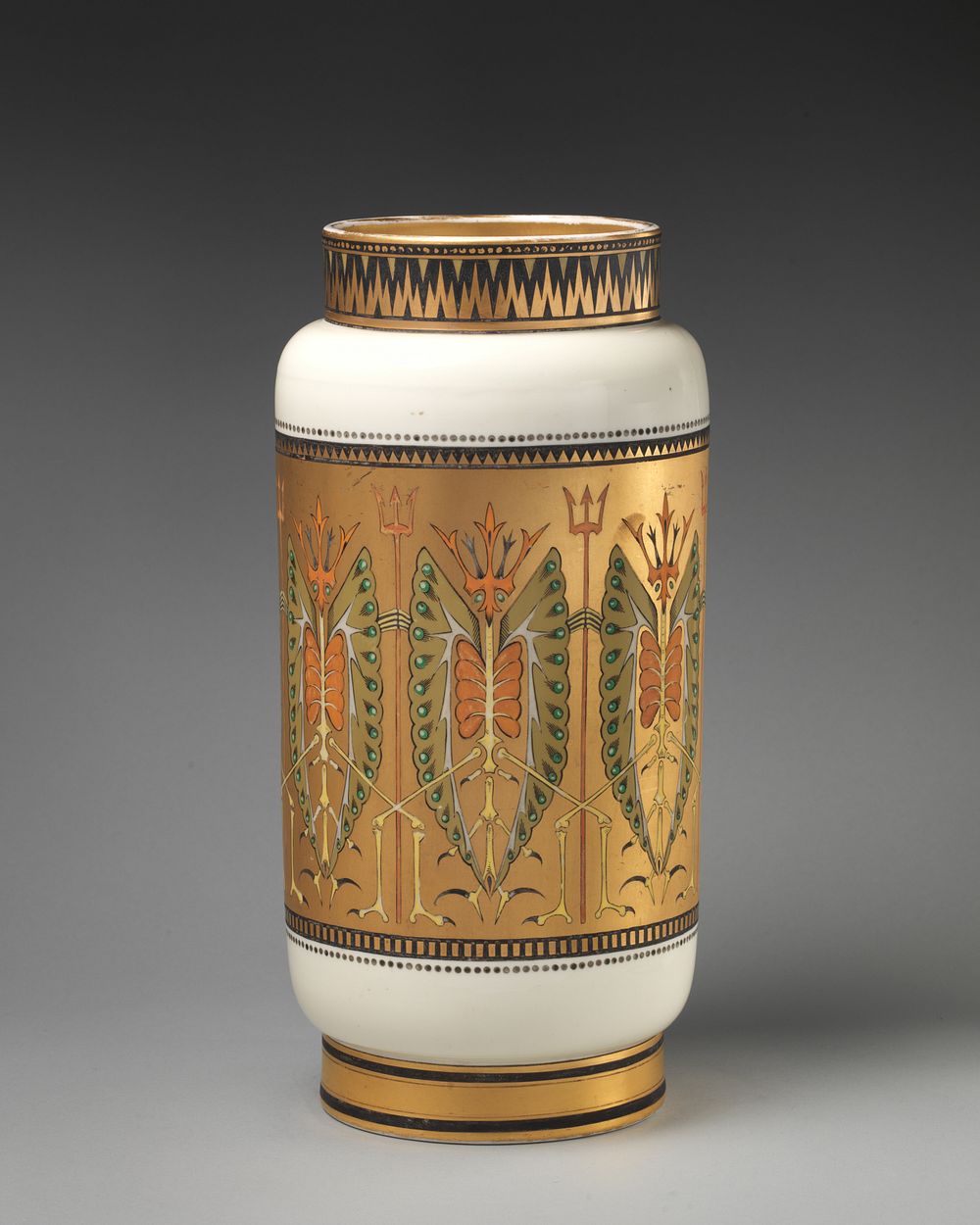 Vase with "Old Bogey" pattern