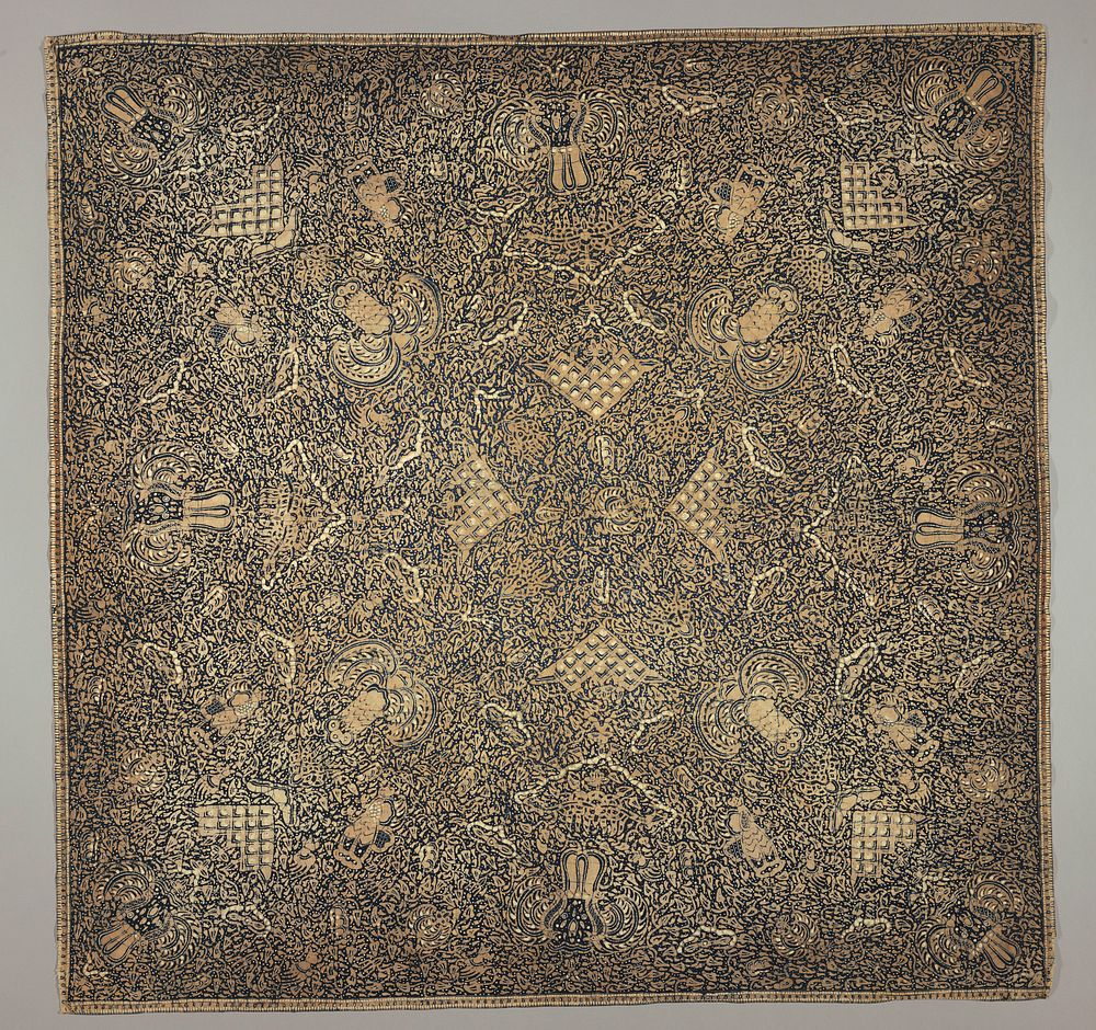 Square textile