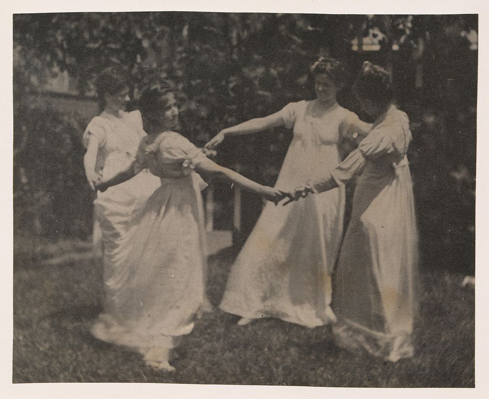 Susan Hannah Macdowell, Unidentified Girl, Elizabeth Macdowell, and Possibly Mary Macdowell at the Macdowell House, Thomas…