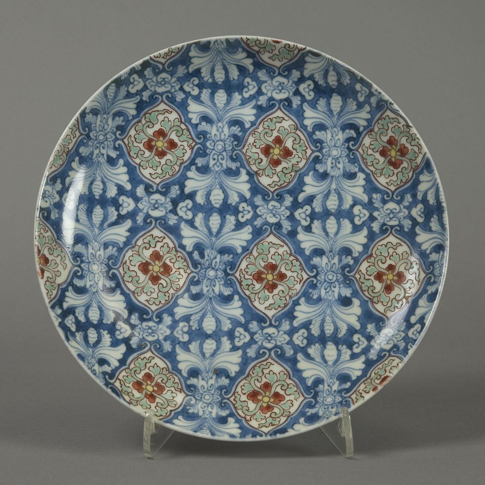 Dish with Stylized Floral Pattern