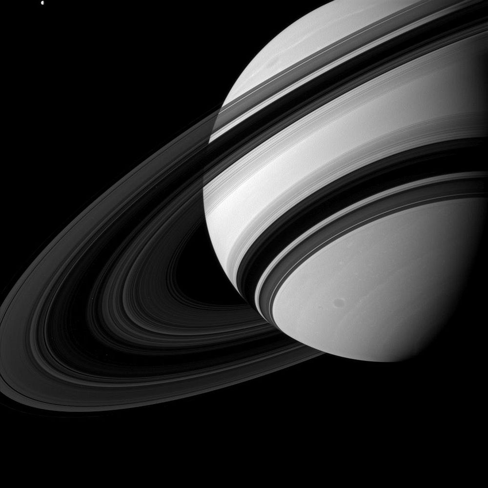 What do Saturn's rings look like from the dark side? From Earth, we usually see Saturn's rings from the same side of the…