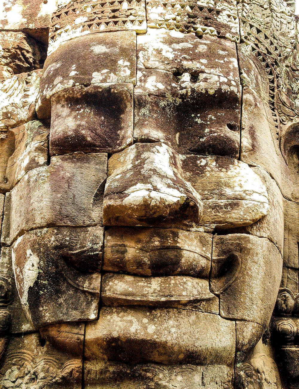 Free statue at Angkor Wat image, public domain Cambodia CC0 photo.