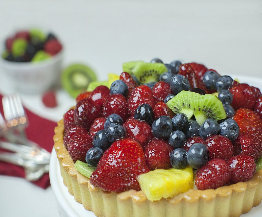 Free fruit tart image, public domain CC0 photo.