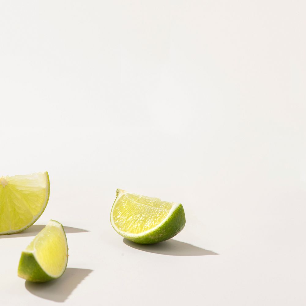 Slices of fresh green lime | Premium Photo - rawpixel