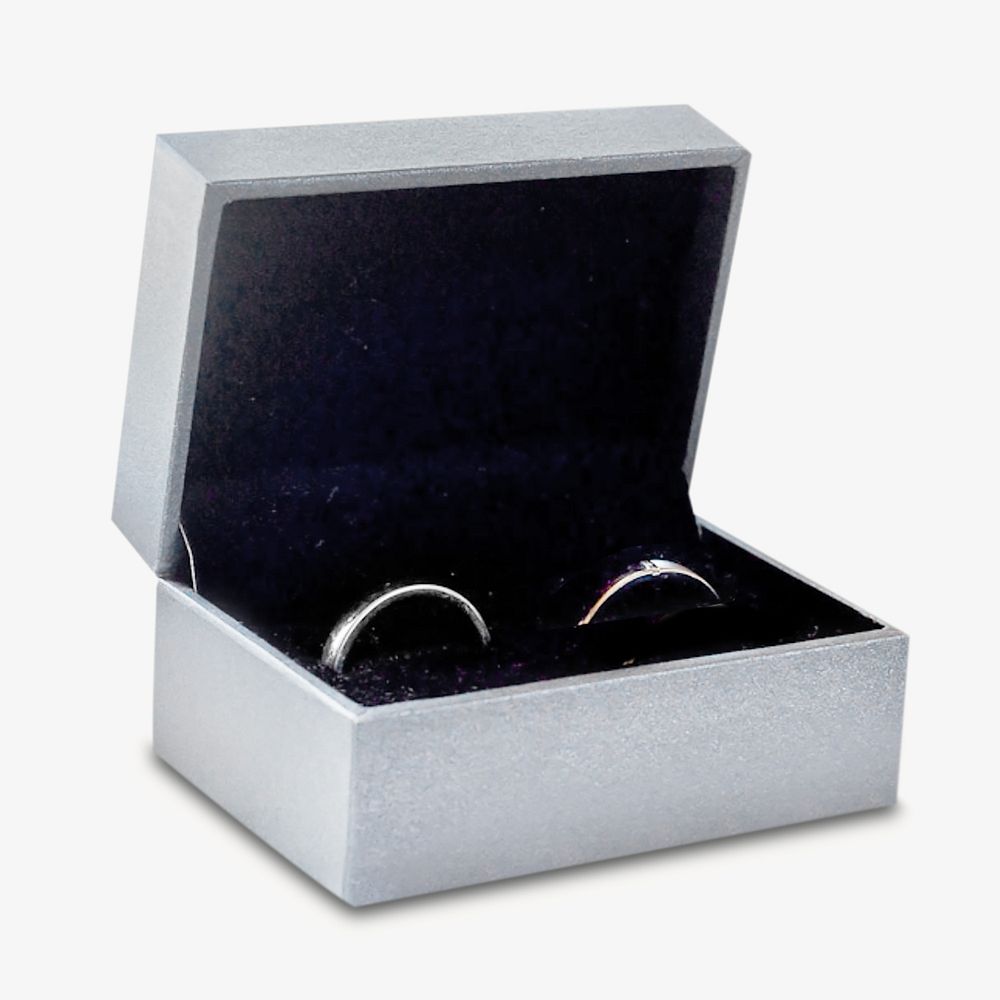 Wedding rings, isolated object