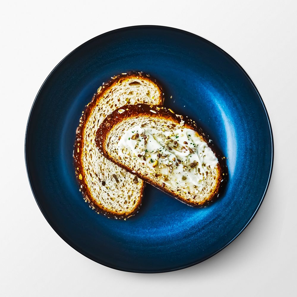 Whole wheat toast on a plate, food photography, flat lay style
