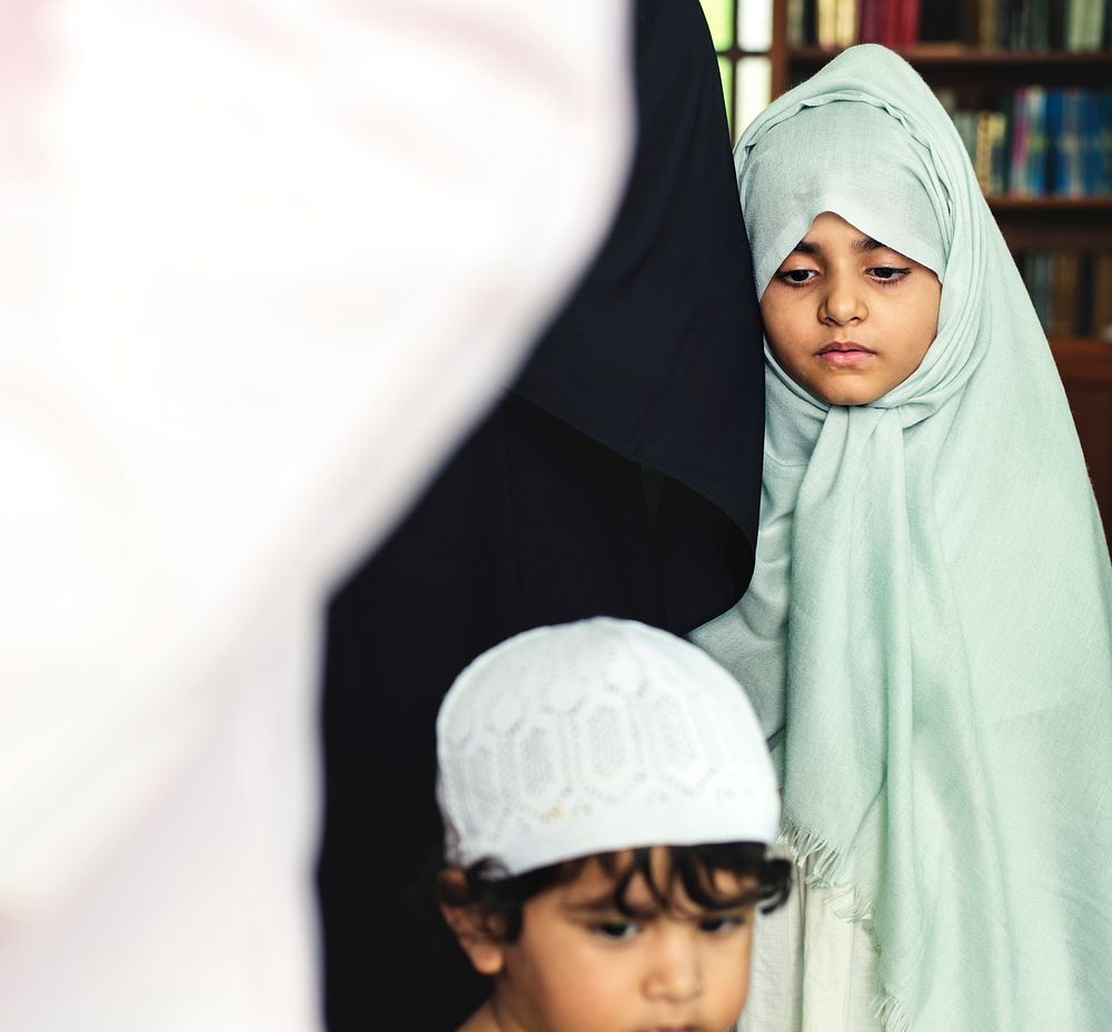 Muslim kids at the mosque