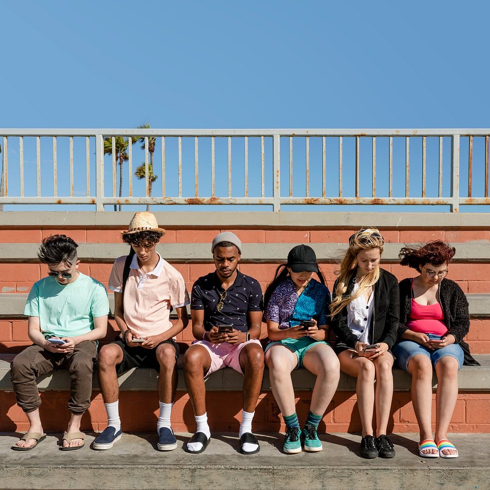 Smartphone addiction, youth social issues