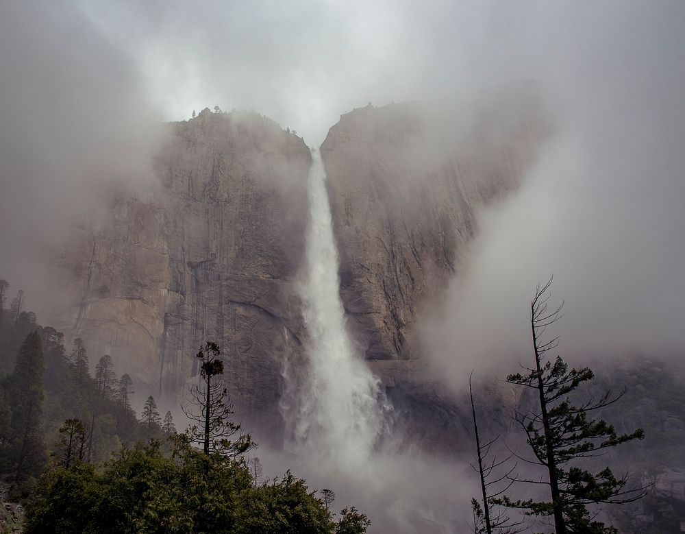Upper Yosemite Falls in Yosemite National Park, USA
