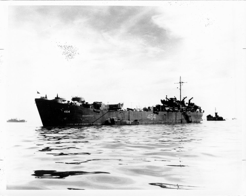 LST(H)-464 served as hospital ship in several Pacific operations. Launched 12 Nov 1942; commissioned 25 Feb 1943.…