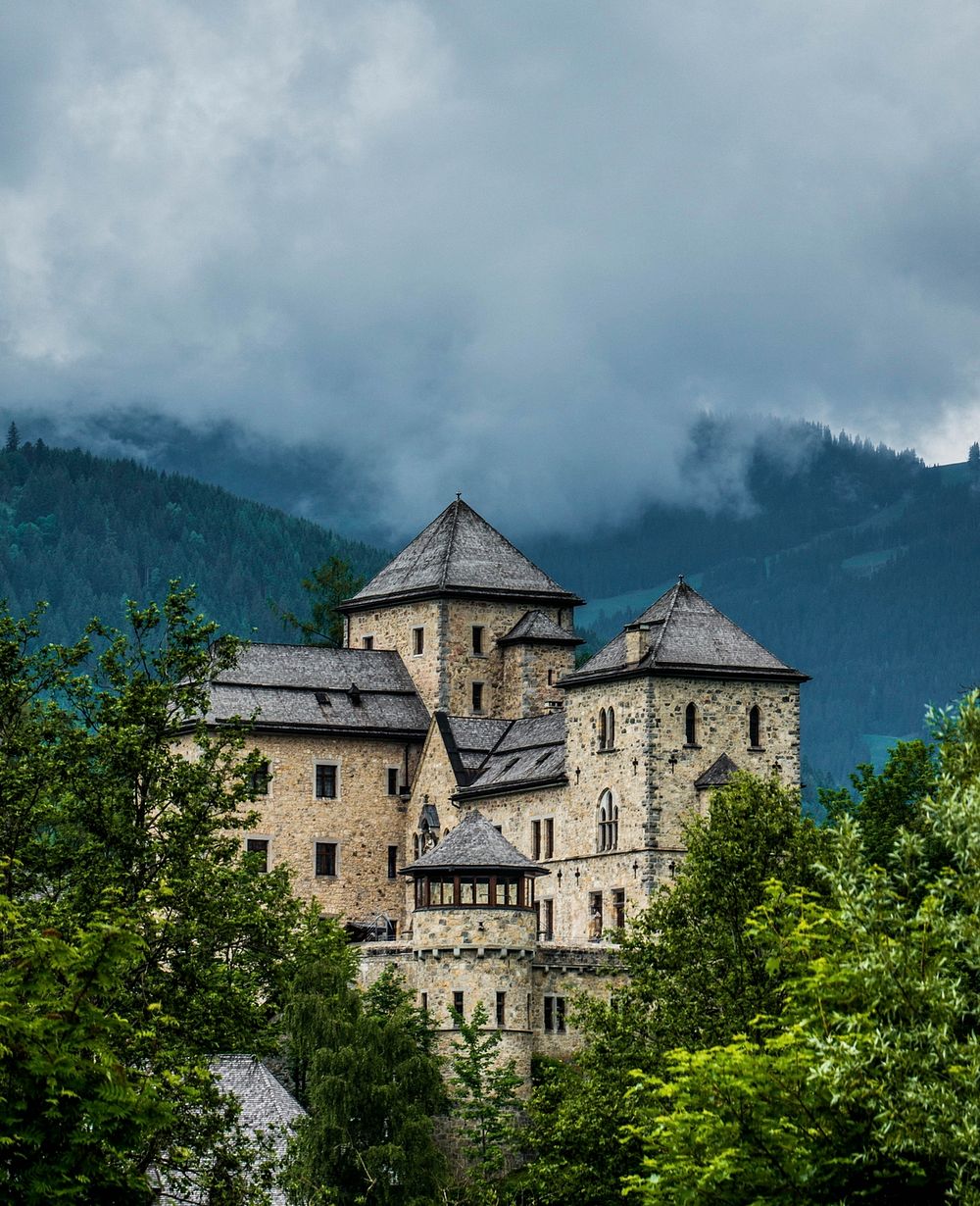Castle in Austria, bruck mountains. Free public domain CC0 photo.
