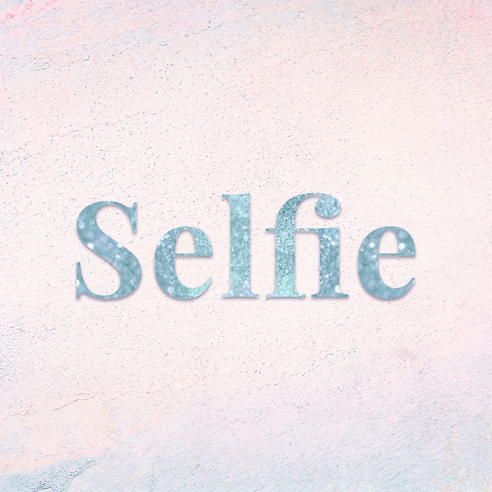 Selfie blue sparkle font on a pastel background