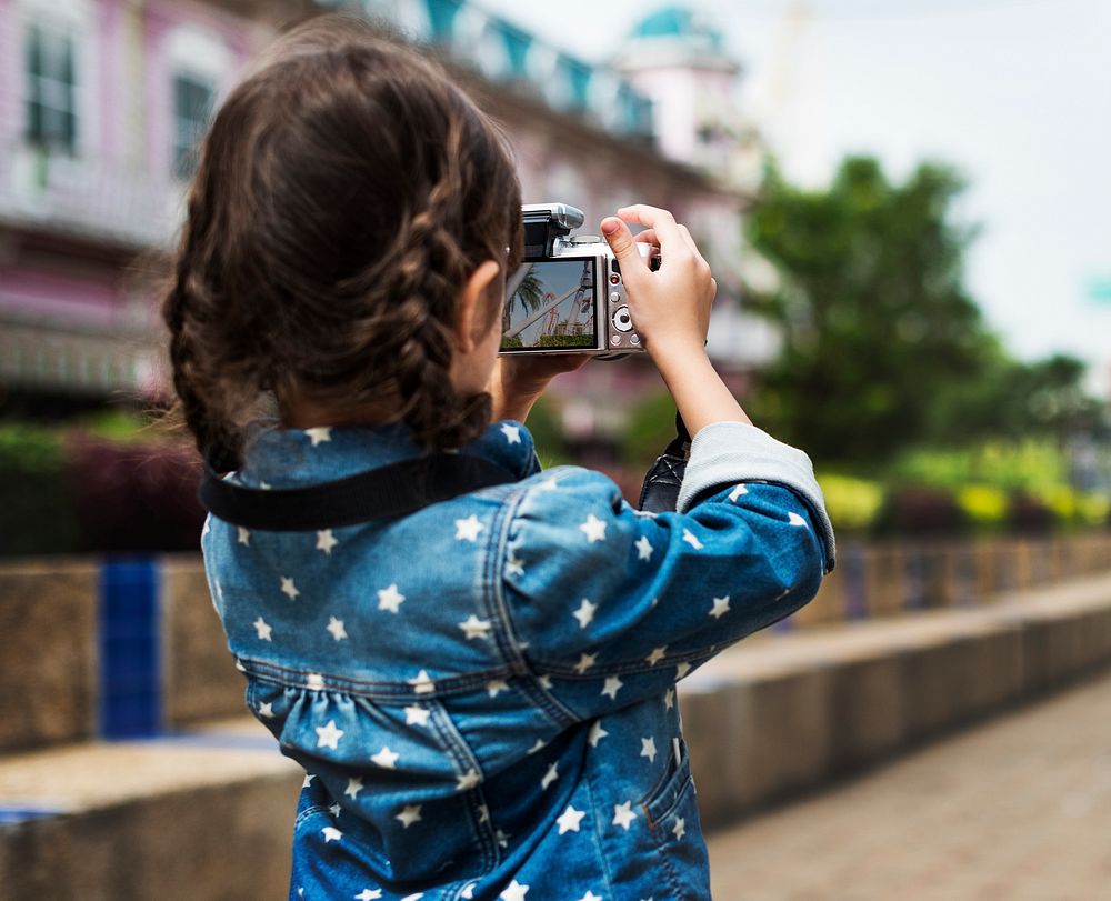Little Girl Amusement Park Camera Photography