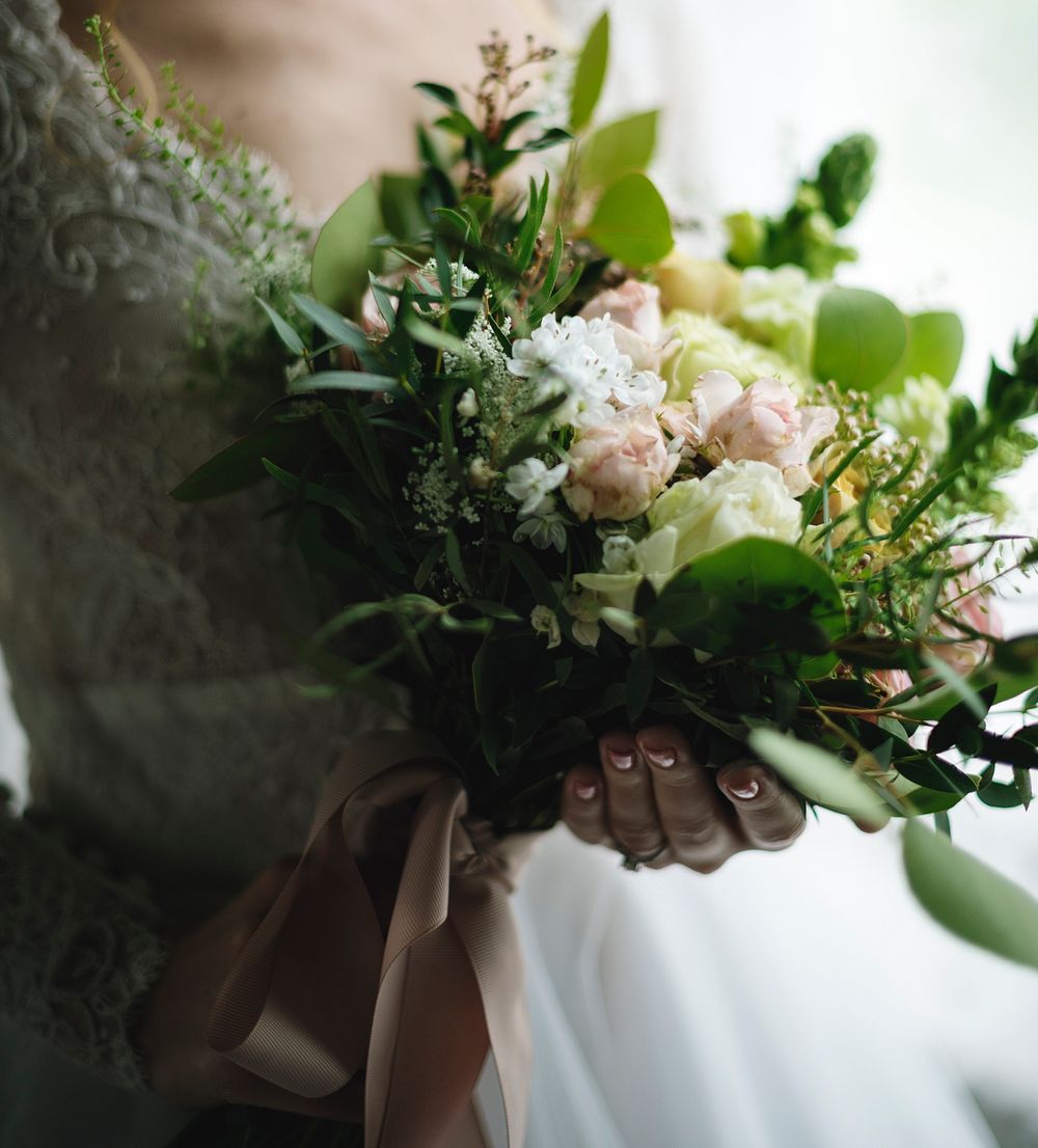 Closeup of a bride's bouquet of flowers