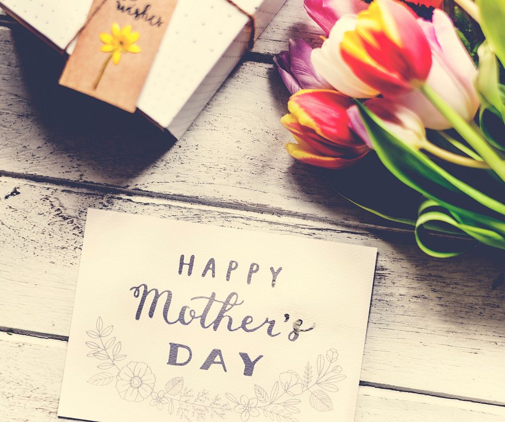 Happy Mother Day Card with Flowers Background