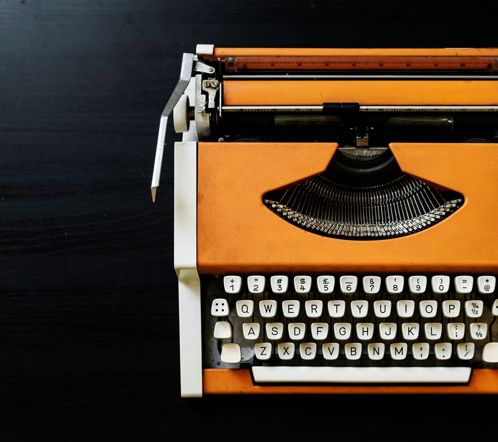 Retro orange typewriter 