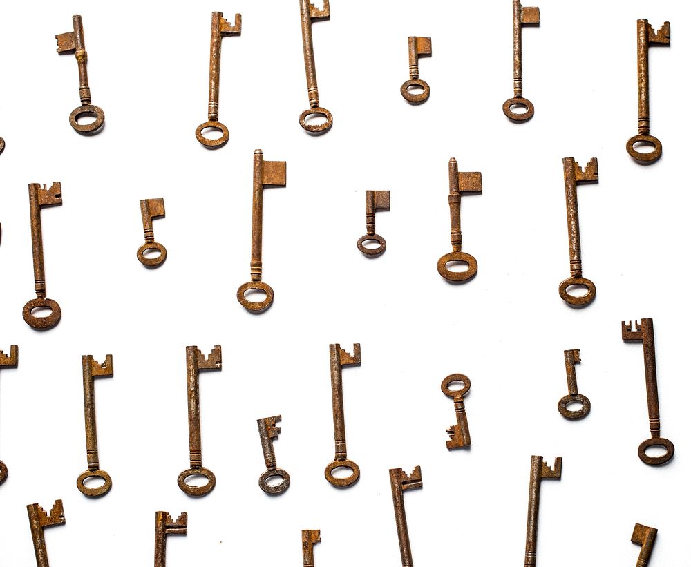 An assortment of rusty old keys
