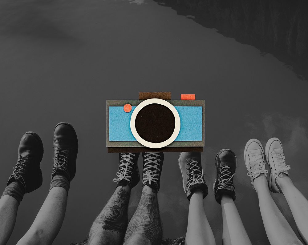 Group of people with camera icon lifestyle hobby