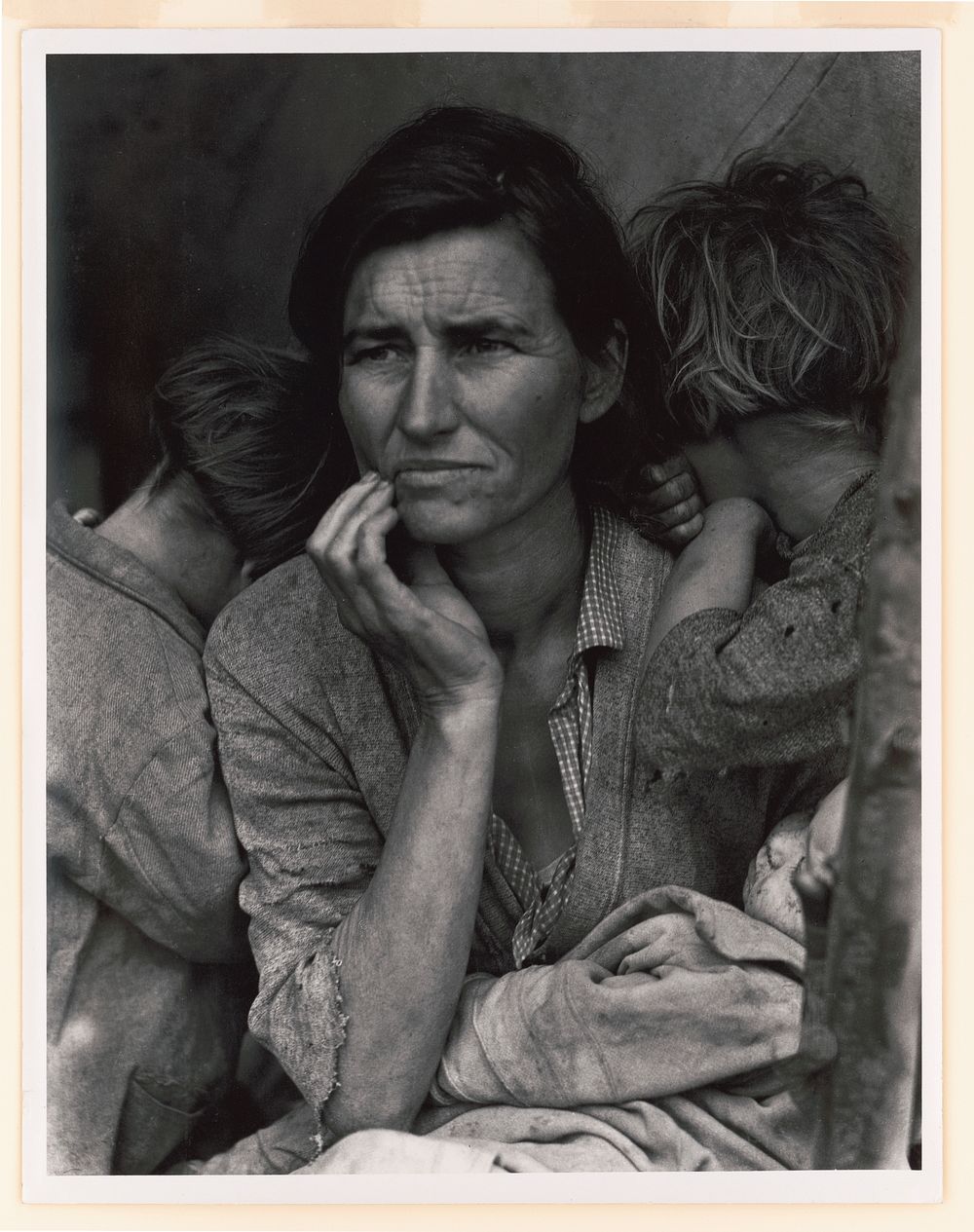 Destitute pea pickers in California. Mother of seven children. Age 32 by Dorothea Lange